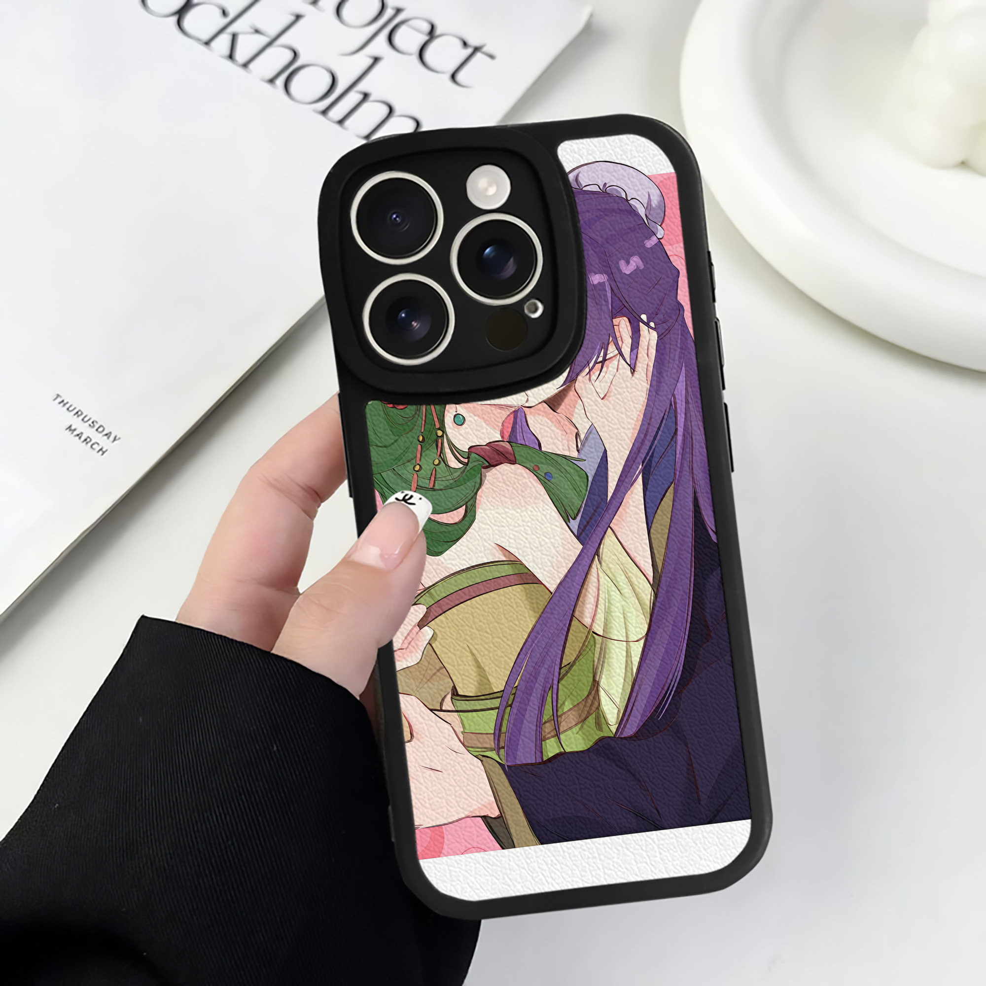 薬屋のひとりごと The Apothecary Diaries 【iPhone 16シリーズ対応】シリコンスマホケース（レザー調） 材質：シリコン